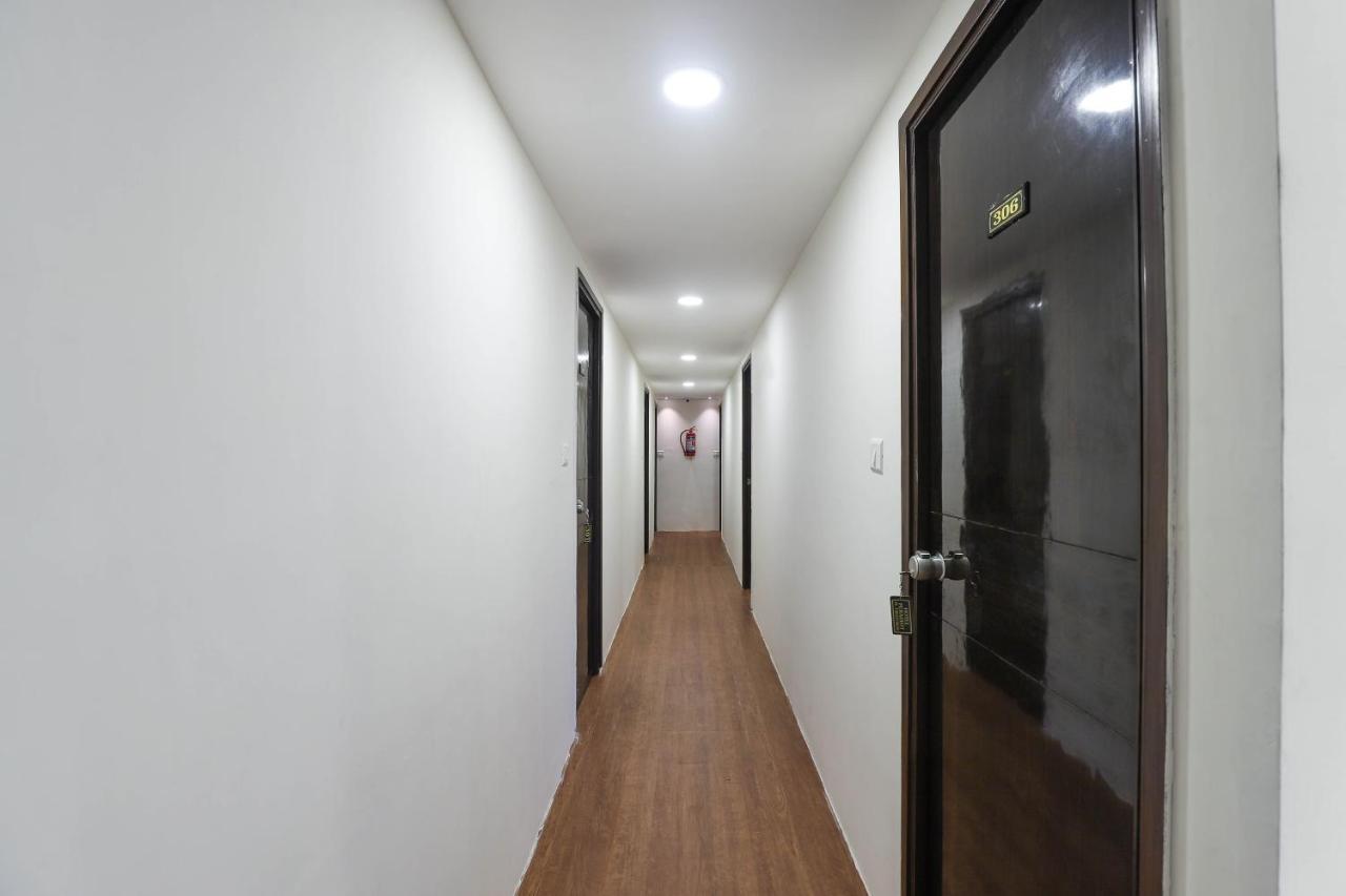 Oyo 40139 Hotel Peradiot Ahmedabad Luaran gambar