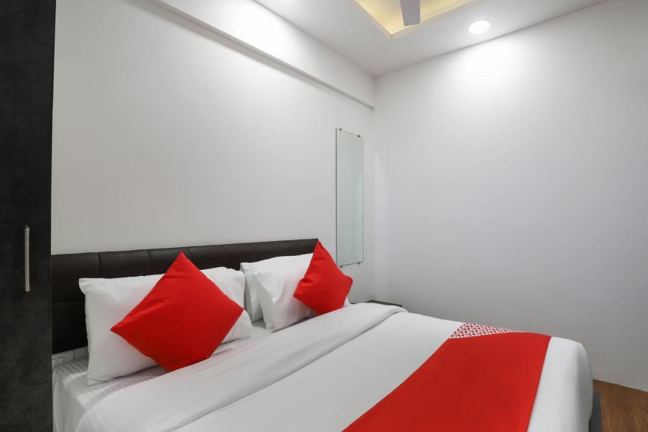 Oyo 40139 Hotel Peradiot Ahmedabad Luaran gambar